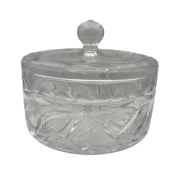 Beautiful Vintage Etched Leaf Design Lead Crystal Candy Nut Dish with Lid - Picture 1 of 8